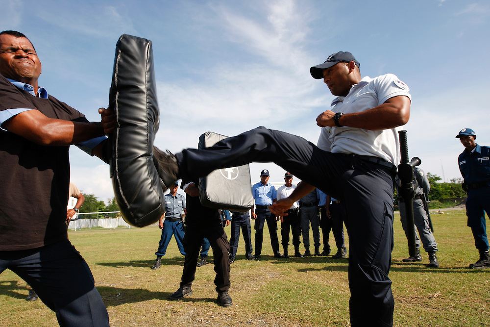 armed response training